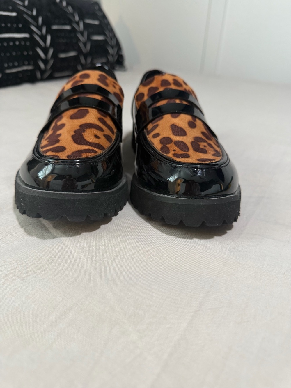 Jones New York Leopard Print Penny Loafers with Black Patent Trim, Size 9 - Picture 6 of 14
